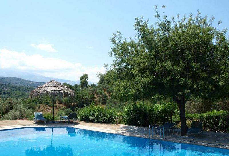 Aposperitis Villas Theodhora Exterior photo